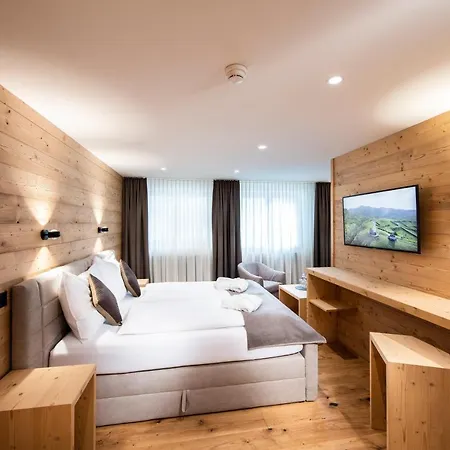 Posthotel 3* Valbella