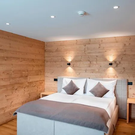 ホテル Posthotel - Berge, & Wir ヴァルベラ