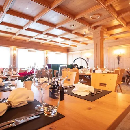 Otel Posthotel - Berge, & Wir
