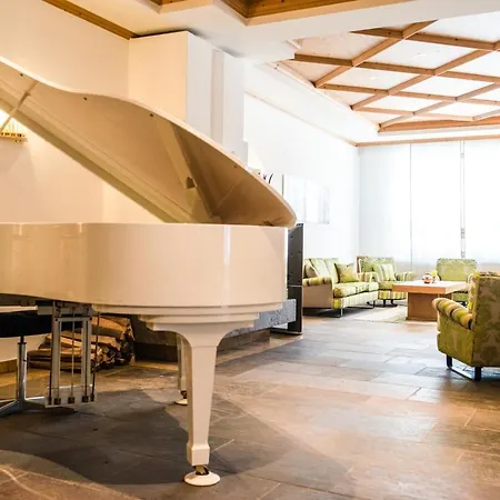 Hotel Posthotel - Berge, & Wir Valbella