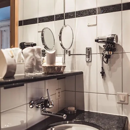 Posthotel - Berge, & Wir Hotel Valbella