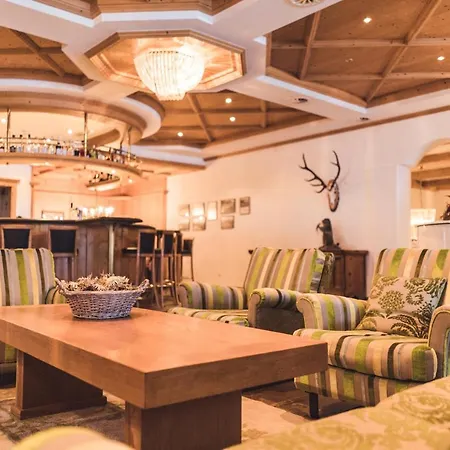 Posthotel - Berge, & Wir Valbella