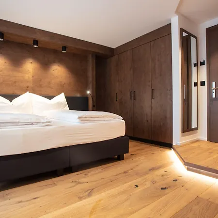 Hotel Posthotel - Berge, & Wir 3*