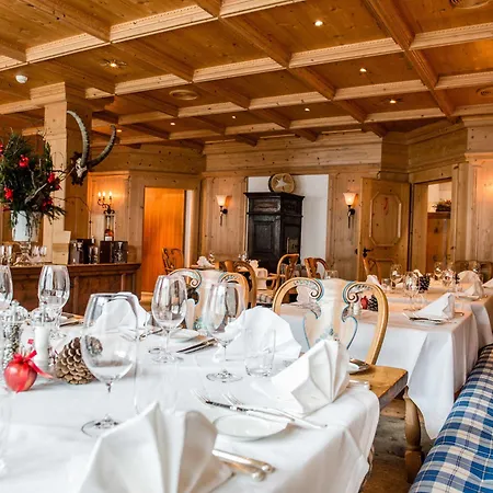 Otel Posthotel - Berge, & Wir 3*