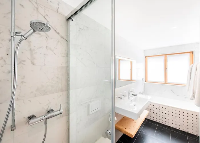 Posthotel - Berge, & Wir