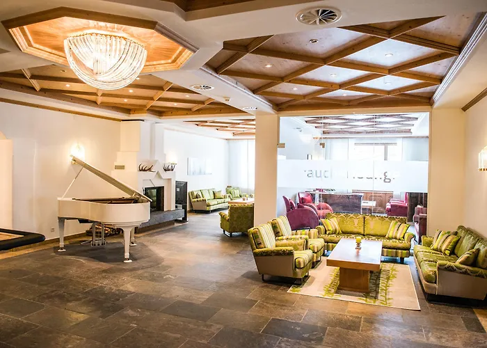 Posthotel - Berge, & Wir Hotell Valbella