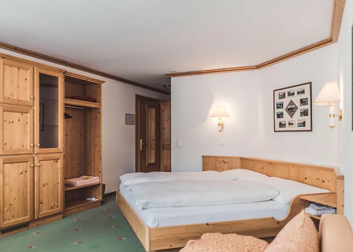 Posthotel - Berge, & Wir Valbella