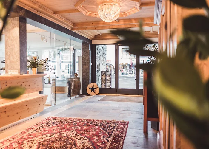 Posthotel - Berge, & Wir Hotell Valbella