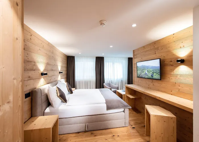 Posthotel - Berge, & Wir Hotell 3*